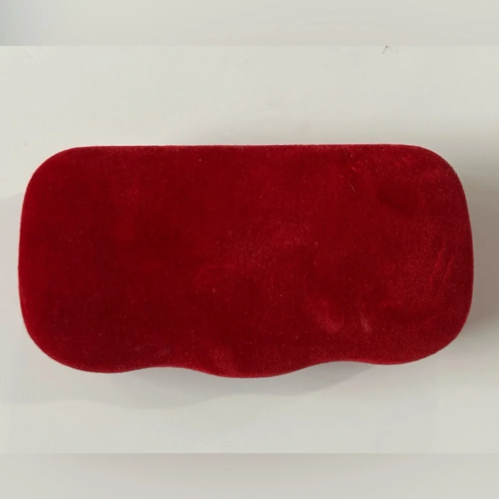 Gucci Butterfly Eyeglasses. 
Case included with authenticity card - Picture 6 of 6